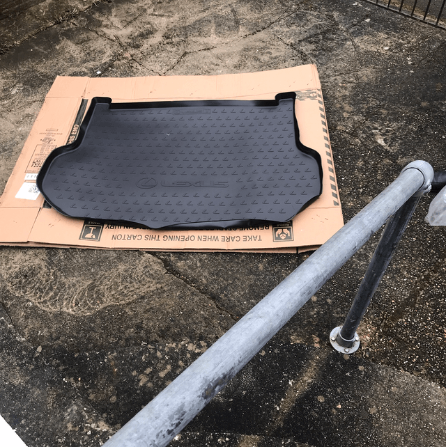 Lexus Trunk Liner - PW241-78000 - 13B4 - LE14