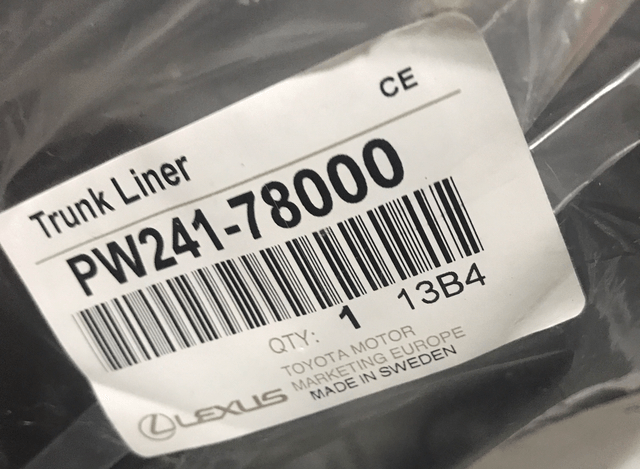 Lexus Trunk Liner - PW241-78000 - 13B4 - LE14