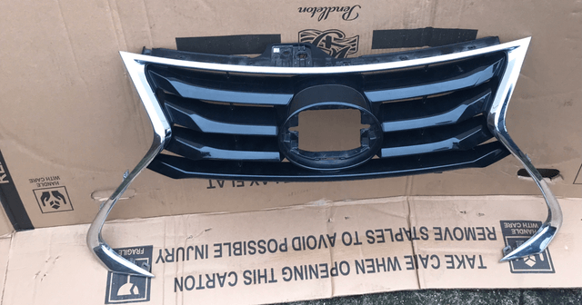 Sold Lexus IS300h Front Bumper Grill - 2019 - LE01
