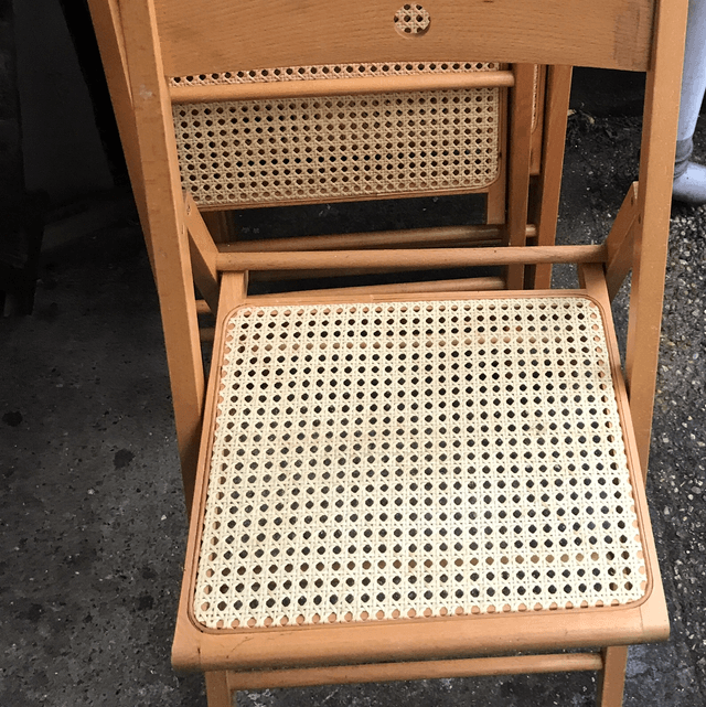 Sold - X4 Folding chairs (board material) - M90