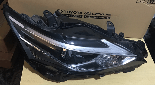 Lexus CT200 2020 Headlamp- LE30B
