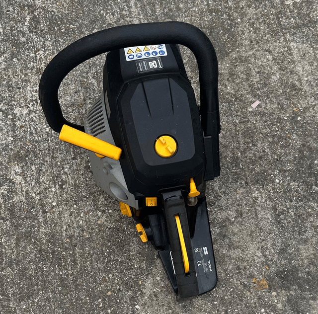 Titan Chain Saw - Spares or Repairs - CA45