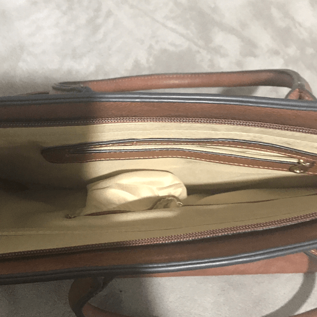 Sold - Ladies Brown Bag - Used - M21