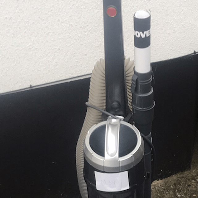 Sold - Breeze Evo Pet Hoover - M39