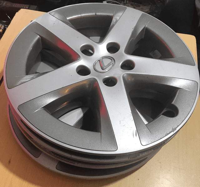 Lexus CT200h Hub Caps - 15”- 2011 onwards- LE26