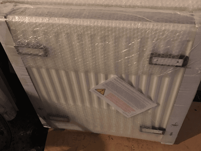 House Central Heating  Radiator - L63 W7 H75-M106 