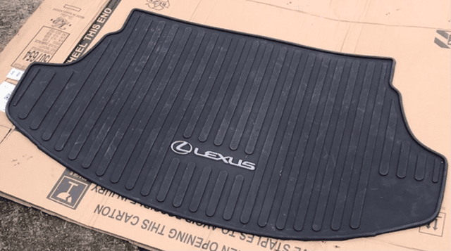 Lexus UX 250H Floor Mat - LE23A