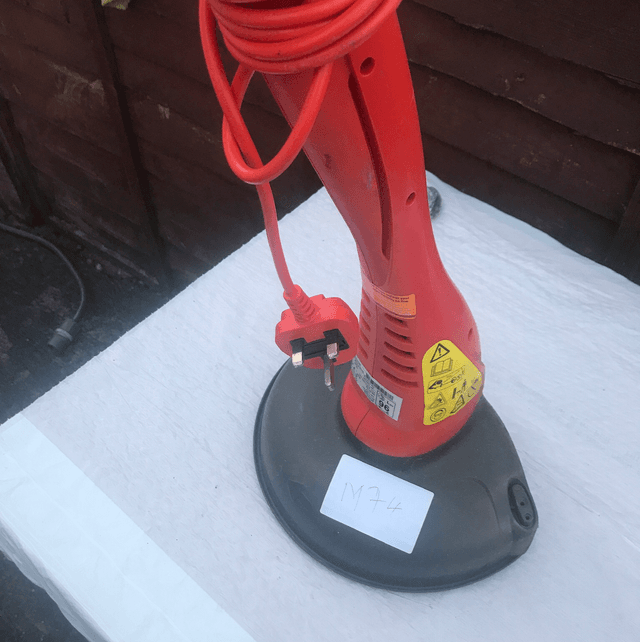 Flymo Mini Hedge Trimmer - M74